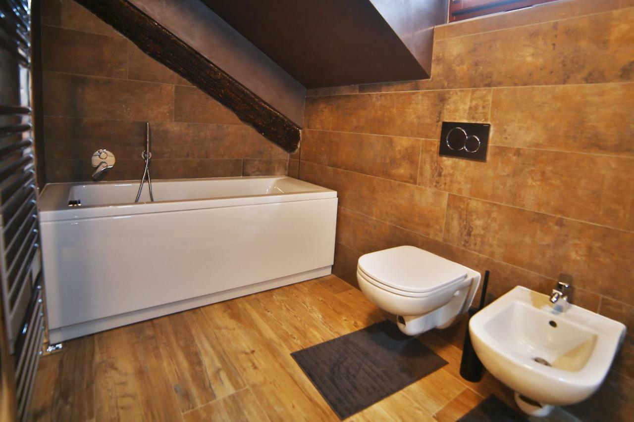 Moscova Attic Near Duomo Appartement Milaan Buitenkant foto